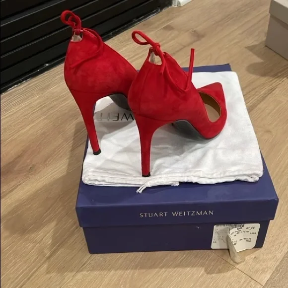 Stuart Weizman peakabow red pump size 37 - Picture 10 of 12
